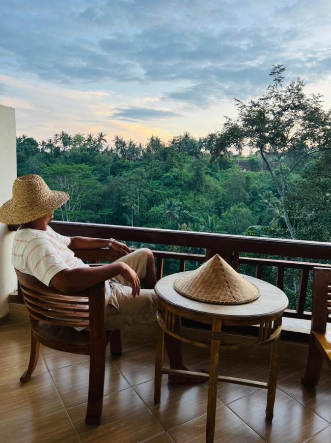 D'Tepi Ubud House ภายนอก รูปภาพ